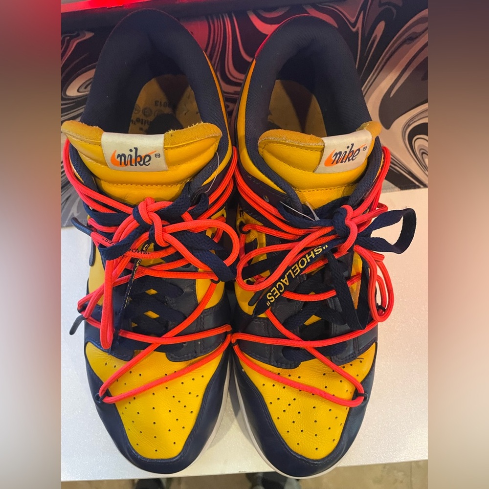 Off White Michigan Dunks - image 2